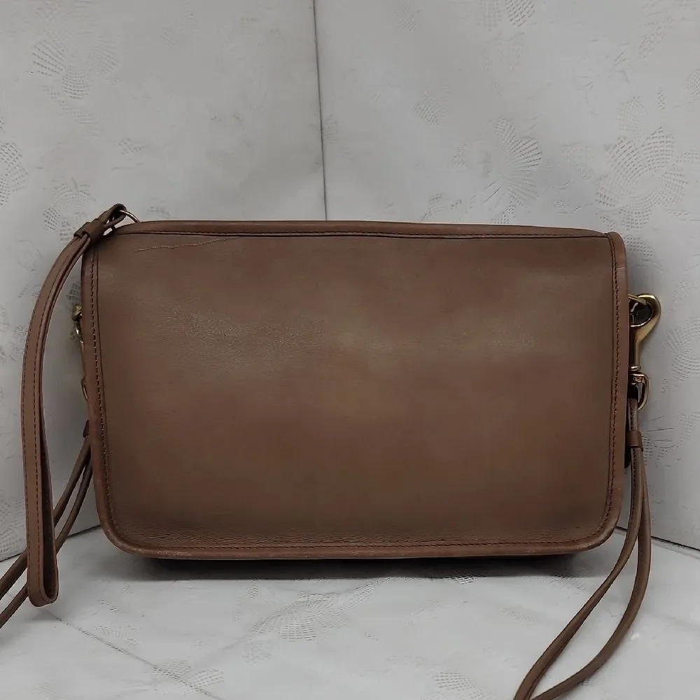 COACH Rare VINTAGE NYC CONVERIBLE BASIC BAG CLUTCH SHOULDER WRISTLET